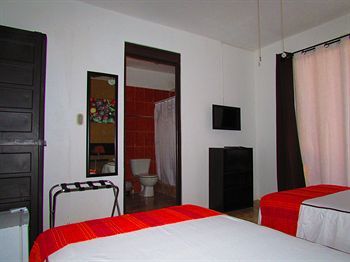 Jaco Lodge Quiet Hotel Екстериор снимка